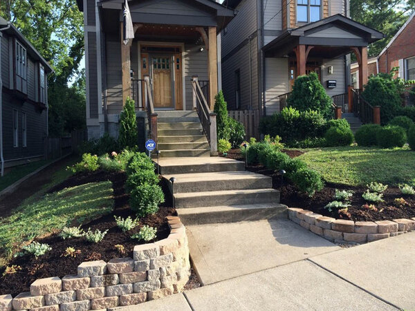 Finished JVI landscape installation, Nashville front yard.